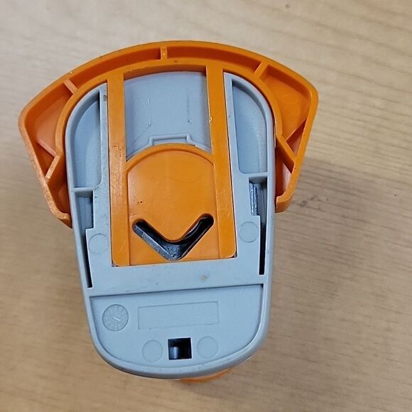 Fiskers Crafting Decorative Hole Punchers Stampin Up Die Cut - Picture 15 of 15